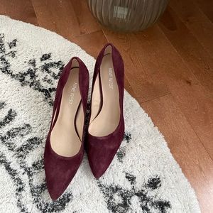 Nine West burgundy suede pumps